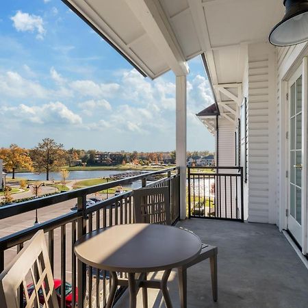 The Inn At Meadowbrook Overland Park Exterior photo